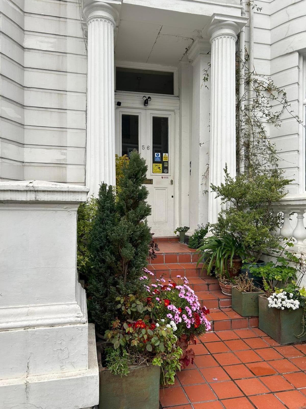 Luxury Apartment In Paddington London Bagian luar foto